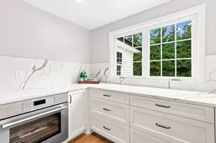 7 Viking Rd, Winchester, MA 01890 - Photo 10