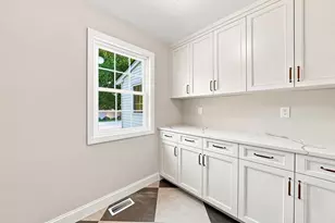 7 Viking Rd, Winchester, MA 01890 - Photo 22