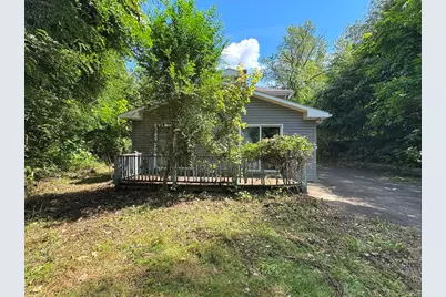 25 Kendrick St, South Hadley, MA 01075 - Photo 4