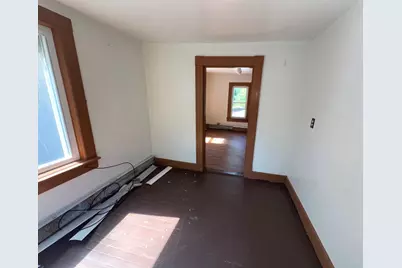 25 Kendrick St, South Hadley, MA 01075 - Photo 18