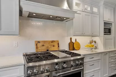 360 Winter Street, North Andover, MA 01845 - Photo 4