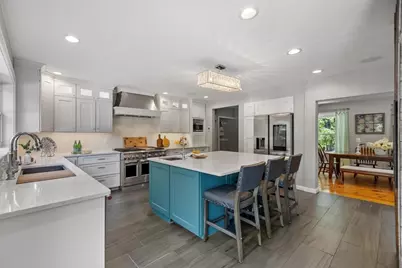 360 Winter Street, North Andover, MA 01845 - Photo 2