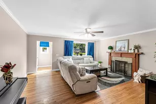 114 Fenway Dr, Springfield, MA 01119 - Photo 6
