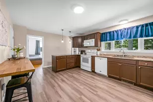 114 Fenway Dr, Springfield, MA 01119 - Photo 12