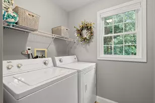 3 Joy Rd, New Bedford, MA 02740 - Photo 10
