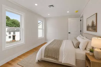 11 Hovey St, Woburn, MA 01801 - Photo 10