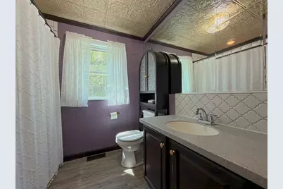 476 Pelham Rd, Dracut, MA 01826 - Photo 20