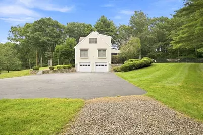 60 Wagon Road, Walpole, MA 02081 - Photo 10
