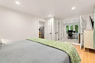 5 Pine St, South Hadley, MA 01075 - Photo 18