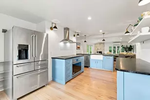 5 Pine St, South Hadley, MA 01075 - Photo 14