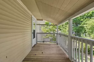 27-29 Codman Hill Ave, Boston, MA 02124 - Photo 10