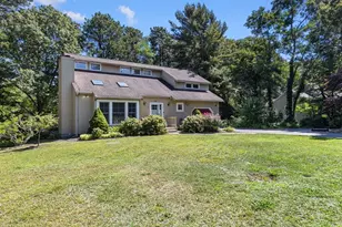 16 Alder Ln, Falmouth, MA 02556 - Photo 2