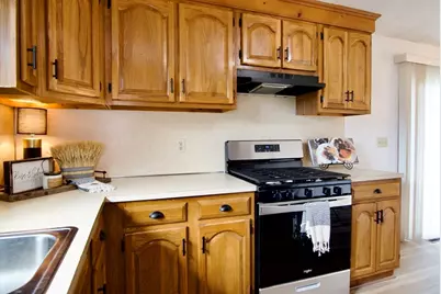 124 Mazarin, Springfield, MA 01151 - Photo 10