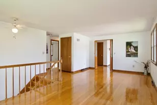 124 Mazarin, Springfield, MA 01151 - Photo 4