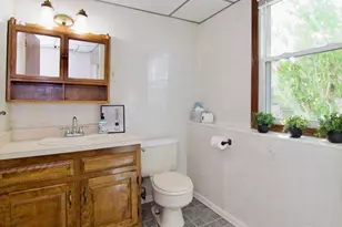 124 Mazarin, Springfield, MA 01151 - Photo 36