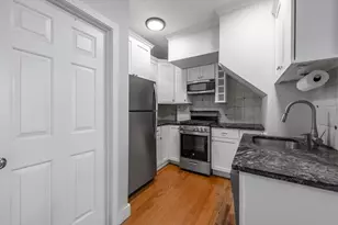 159 I St, Boston, MA 02127 - Photo 10