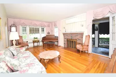 23 Acushnet Avenue, Worcester, MA 01606 - Photo 20