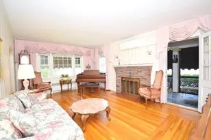 23 Acushnet Ave, Worcester, MA 01606 - Photo 20