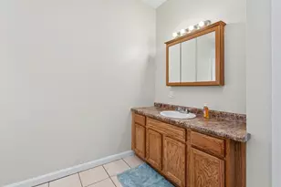55 4th St, Lowell, MA 01850 - Photo 28