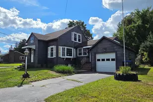 211 Lowell St, Methuen, MA 01844 - Photo 2