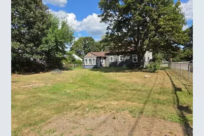 211 Lowell Street, Methuen, MA 01844 - Photo 22