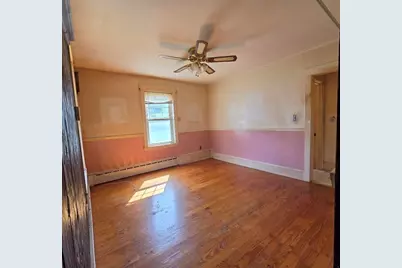 211 Lowell Street, Methuen, MA 01844 - Photo 10