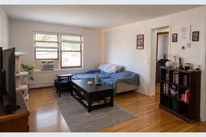 5 Washington St #12, Medford, MA 02155 - Photo 2
