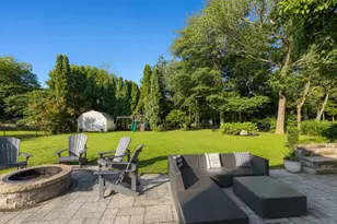 178 Rockland St, Dartmouth, MA 02748 - Photo 24