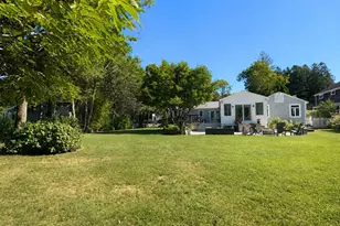 178 Rockland St, Dartmouth, MA 02748 - Photo 26