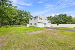 3 Charbonneau Ave, Lakeville, MA 02347 - Photo 2