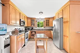 3 Charbonneau Ave, Lakeville, MA 02347 - Photo 8