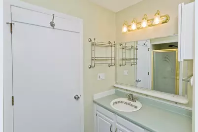 409 Nassau Dr #409, Springfield, MA 01129 - Photo 32