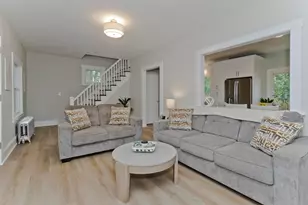 45 Bellevue Ave, Longmeadow, MA 01106 - Photo 20