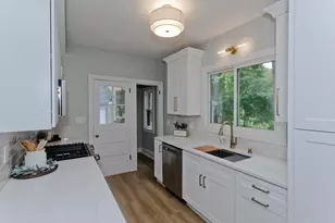 45 Bellevue Ave, Longmeadow, MA 01106 - Photo 8