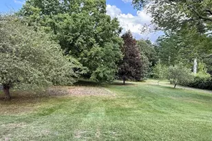 75 Dugan Rd, Ware, MA 01082 - Photo 10