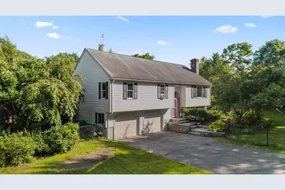 13 Crosby Rd, Grafton, MA 01519 - Photo 2
