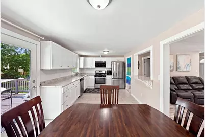 401 Turnpike St, Stoughton, MA 02072 - Photo 8