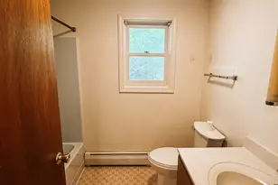 57 Hedgerow Ln, Amherst, MA 01002 - Photo 14