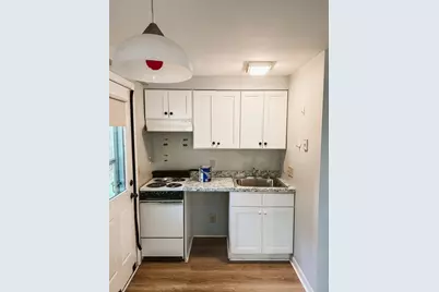 5 Hedgerow Ln #7, Amherst, MA 01002 - Photo 6
