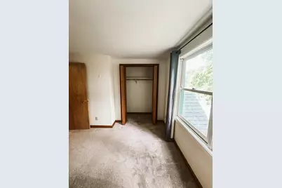 5-7 Hedgerow Ln #7, Amherst, MA 01002 - Photo 12