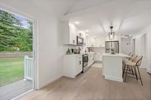 181 Lindsey St, North Attleboro, MA 02760 - Photo 22