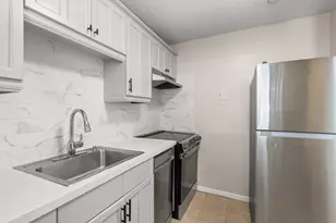 68 Summer Ave, Stoughton, MA 02072 - Photo 4