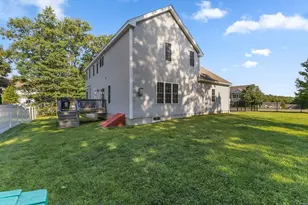 22 W Ledge Rd, Clinton, MA 01510 - Photo 32
