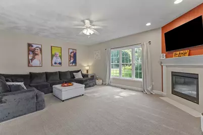 22 W Ledge Rd, Clinton, MA 01510 - Photo 16