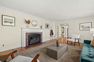 19 Brunswick Rd, Arlington, MA 02476 - Photo 8