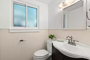 19 Brunswick Rd, Arlington, MA 02476 - Photo 20