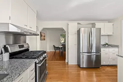 19 Brunswick Rd, Arlington, MA 02476 - Photo 18