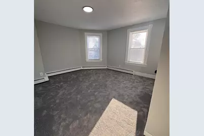 77 Oak St #2, Gardner, MA 01440 - Photo 6