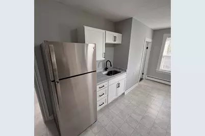 77 Oak St #2, Gardner, MA 01440 - Photo 4