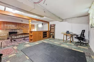 63 Goodwin St, Springfield, MA 01151 - Photo 32